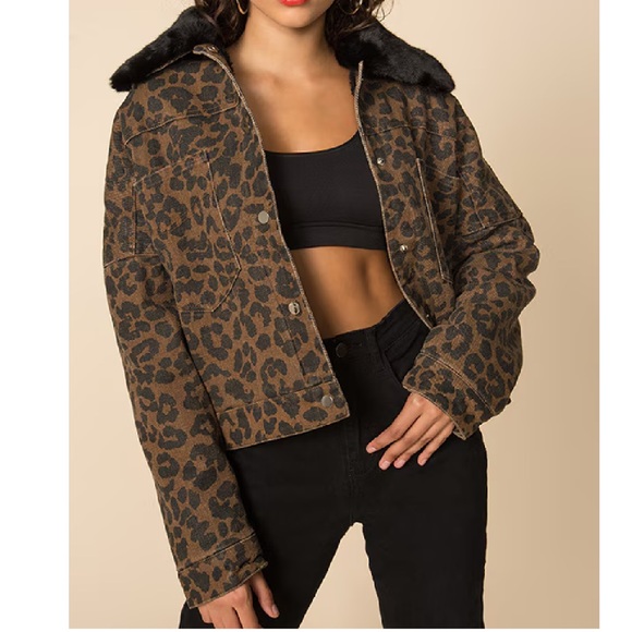 superdown Jackets & Blazers - SUPERDOWN Revolve Cici snap front jacket Removable Fur Collar Denim Heavy Small